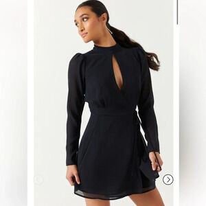 NWT Francesca’s Mi Ami Black Keyhole Wrap Dress Chiffon Sheer Sleeves Large Mock